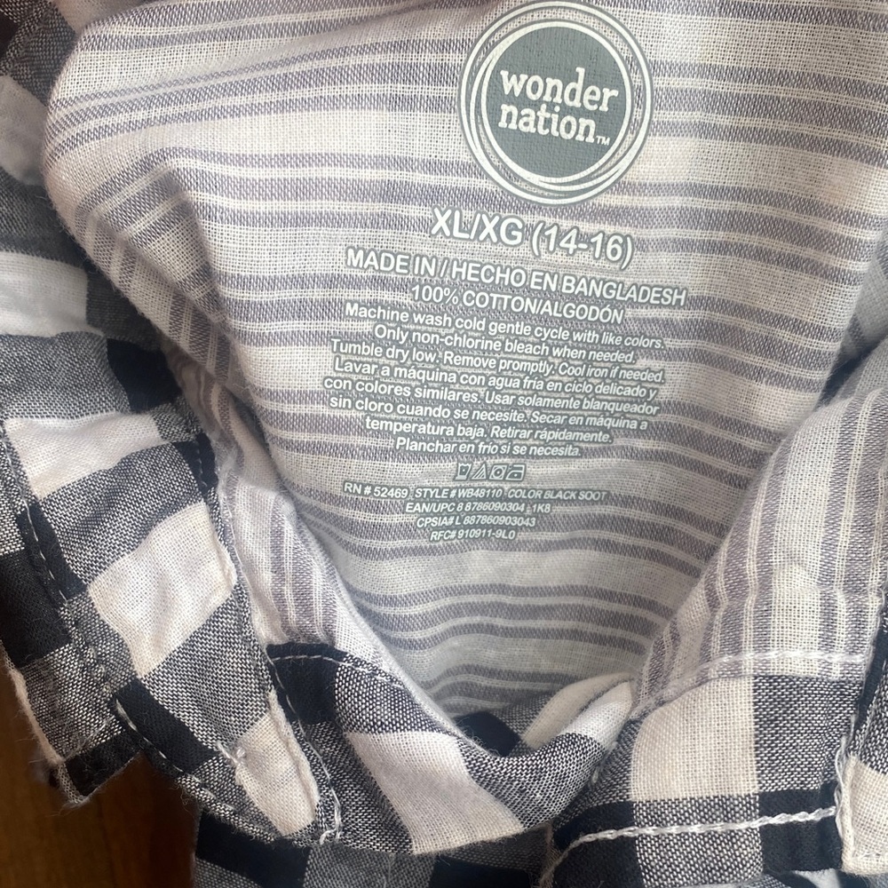 Bundle Wonder Nation Black and White Plaid Shirt - Picture 2 of 16